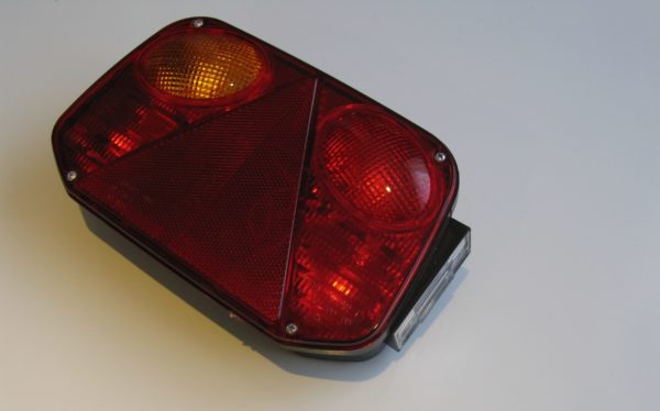 RADEX 2800 LEFT HAND REAR COMBINATION LIGHT 5+4 PIN