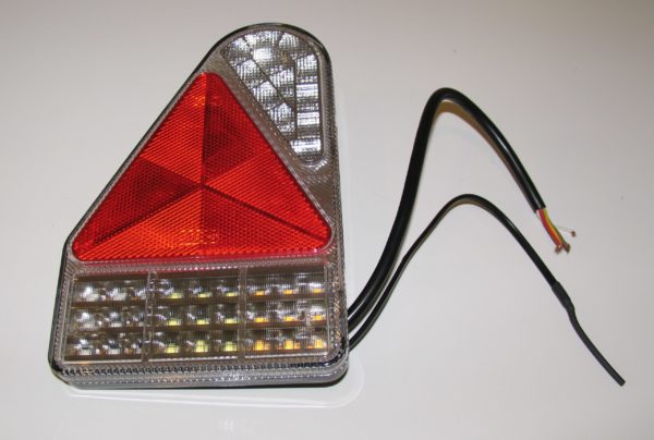 TRIANGULAR 10-30V LED LEFT HAND REAR LIGHT