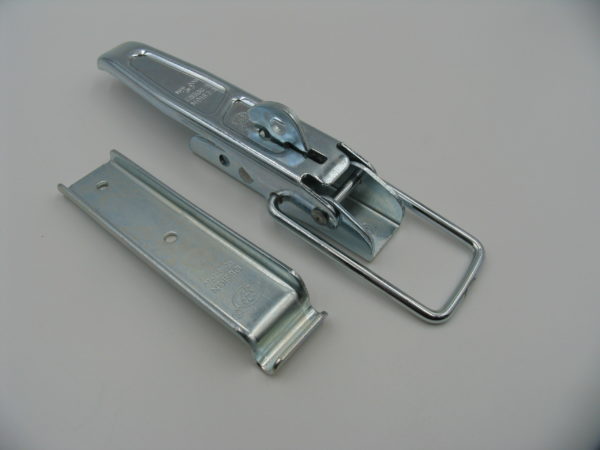 PADLOCKABLE OVERCENTRE CATCH & LATCH