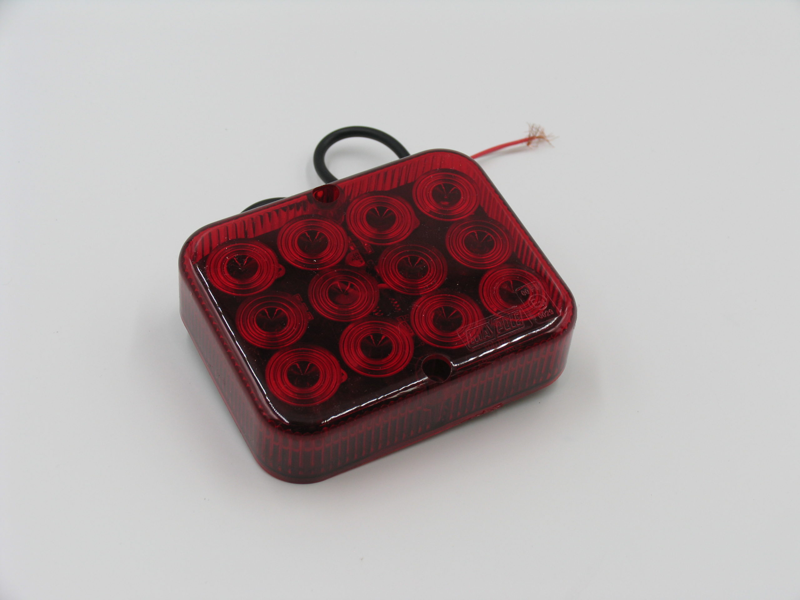 WAS W83D Compact LED Fog Lamp Kit – 12V/24V Rectangular Red Light For Trailer/Caravan